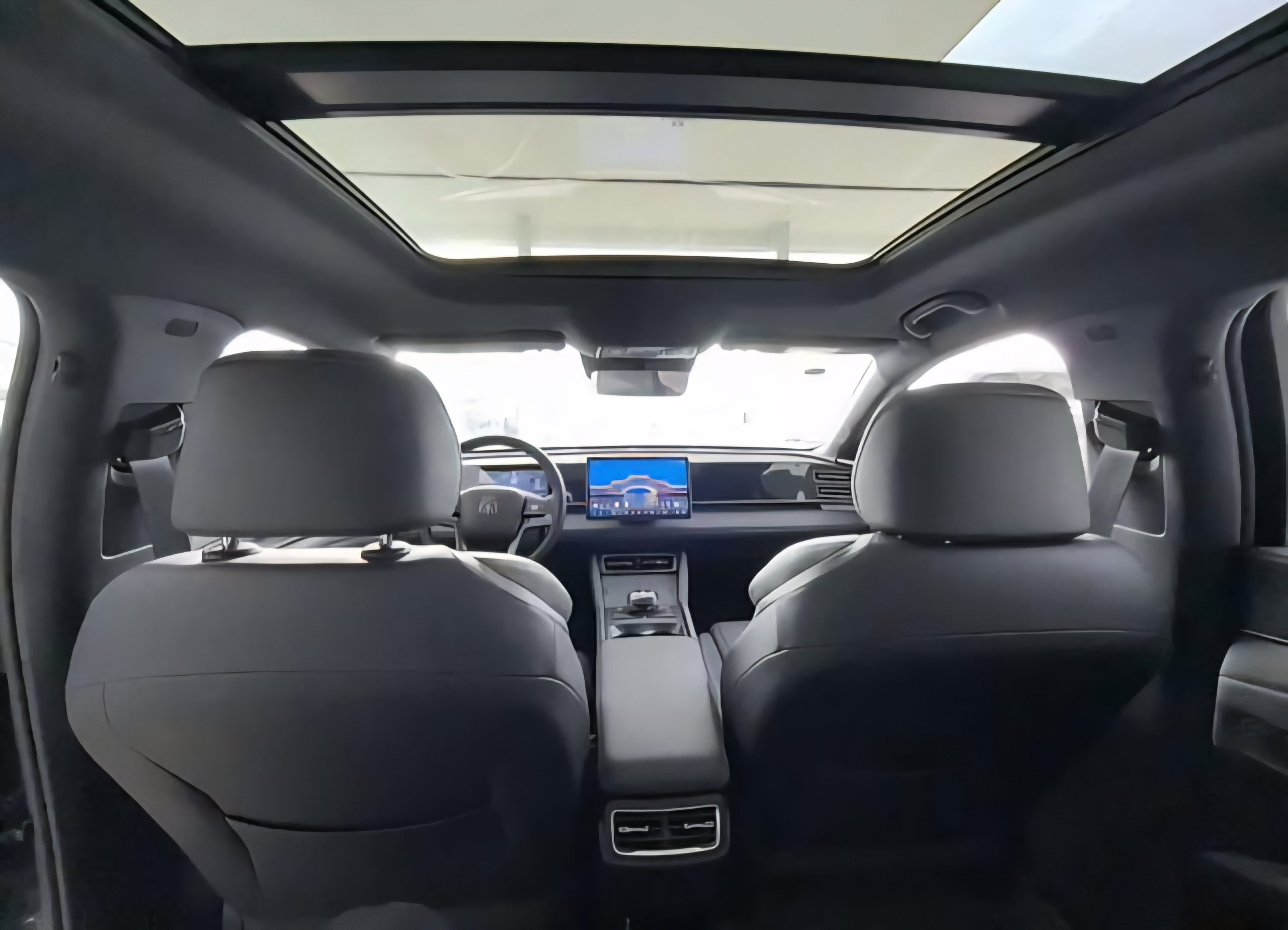 BYD Qin L DM-i Intelligent Driving Edition 120km 5