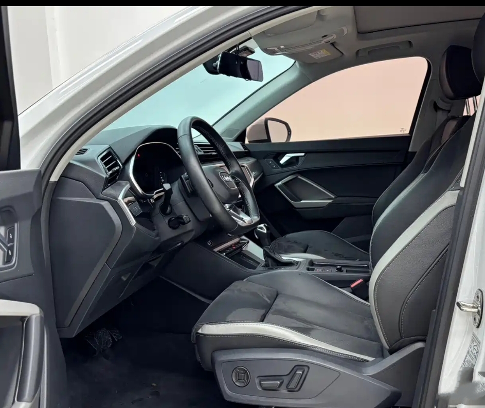 Audi Q3 35 TFSI 3