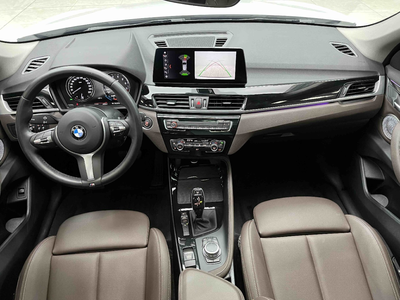 BMW X1 sDrive20Li 3