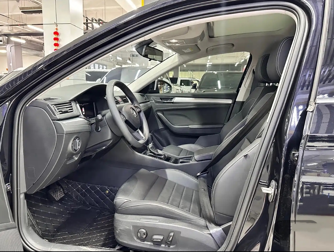 Skoda Superb TSI280 DSG 5