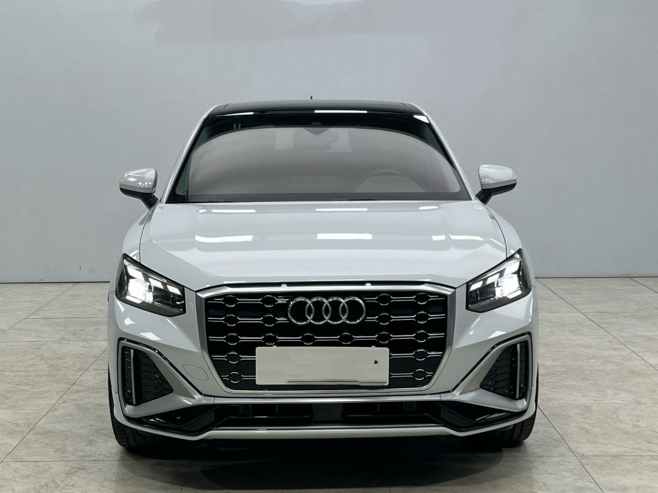 Audi Q2L 35 TFSI Luxury Dynamic (2022)