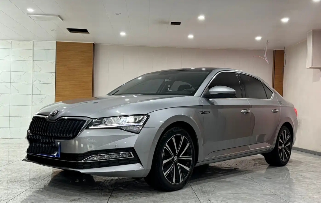 N_A Skoda Superb TSI280 DSG