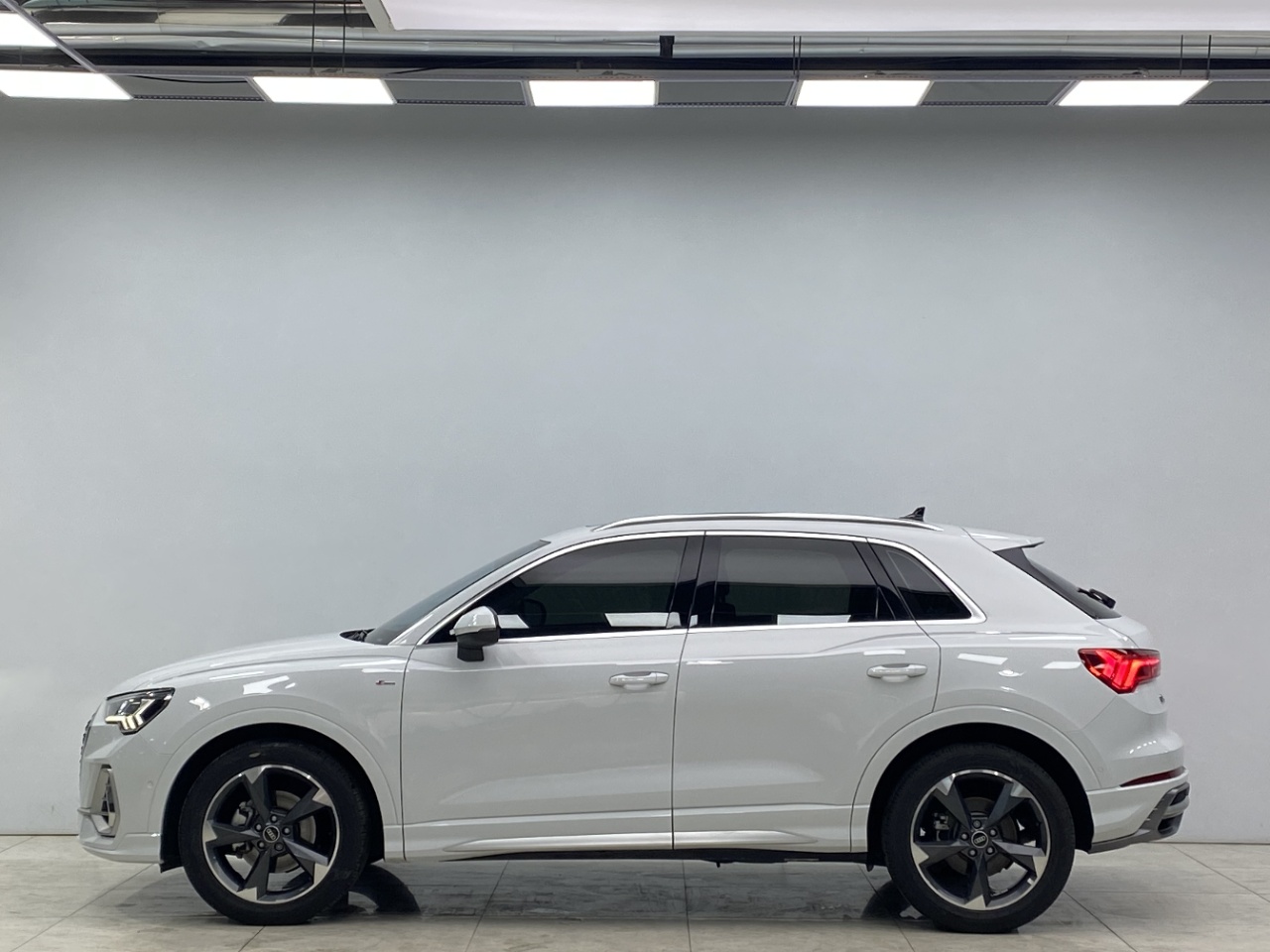 Audi Q3 35 TFSI 4