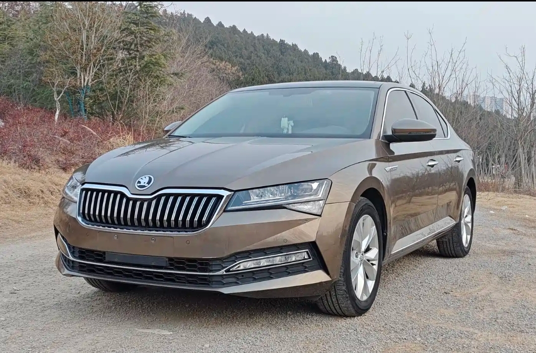 N_A Skoda Superb TSI280 DSG Comfort