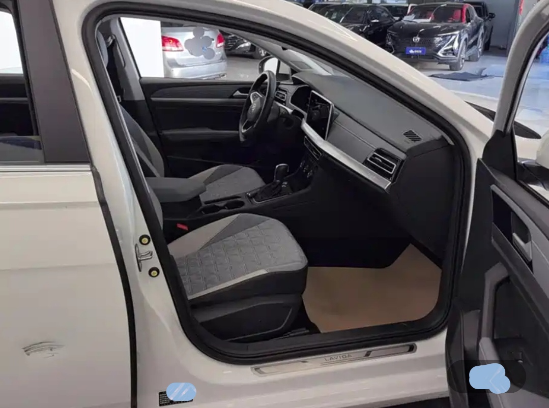 Volkswagen Lavida 300TSI DSG Manyi