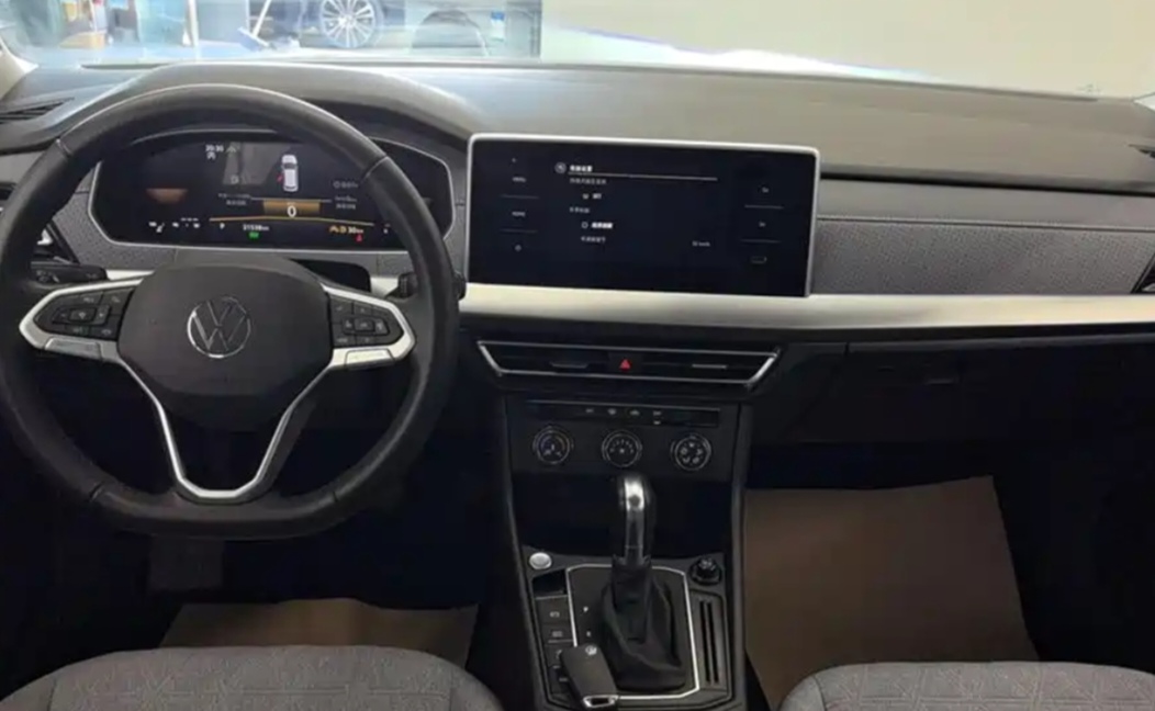 Volkswagen Lavida 300TSI DSG Manyi 5