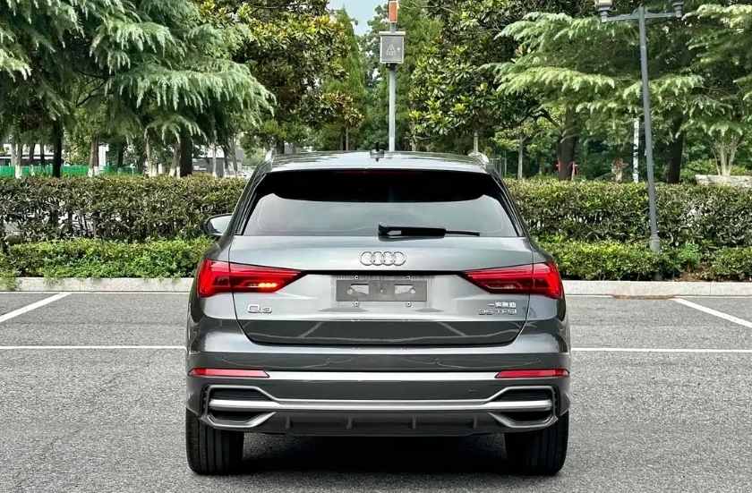 Audi Q3 35 TFSI 2