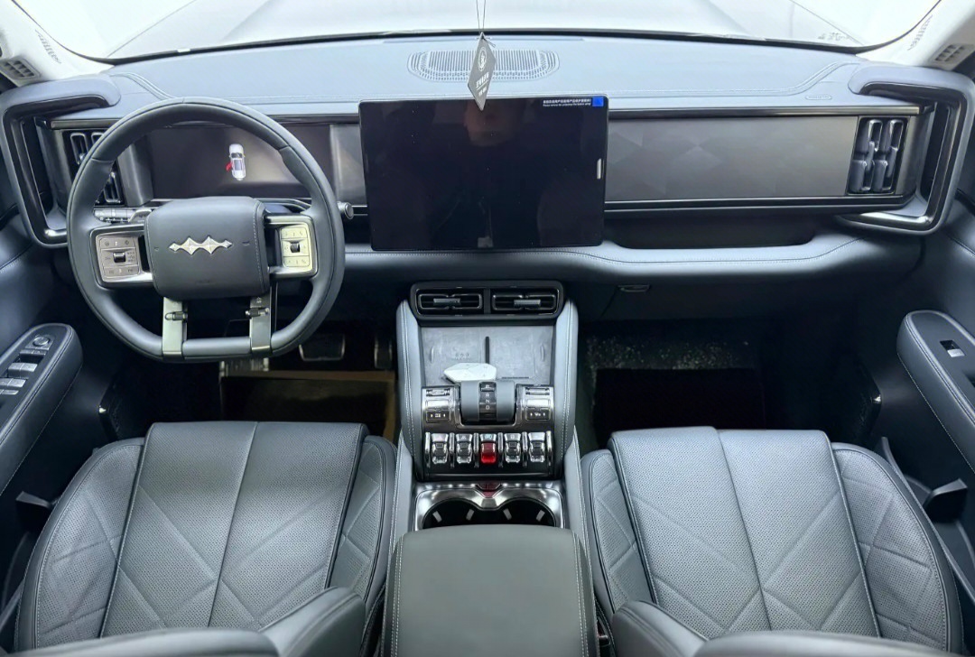 BYD Fangchengbao Bao 5 Tianshen Smart Driving Max 4
