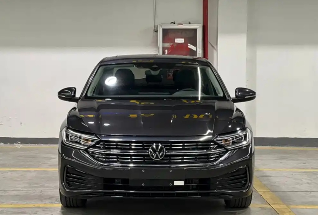 Volkswagen Sagitar 200TSI DSG ChaoYue version